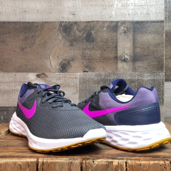 New Nike Revolution 6 NN Anthracite/Vivid Purple DD8475-011 - Picture 1 of 10